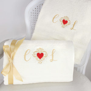 Personalised Wedding Anniversary Cream Bath Towel Gift Set
