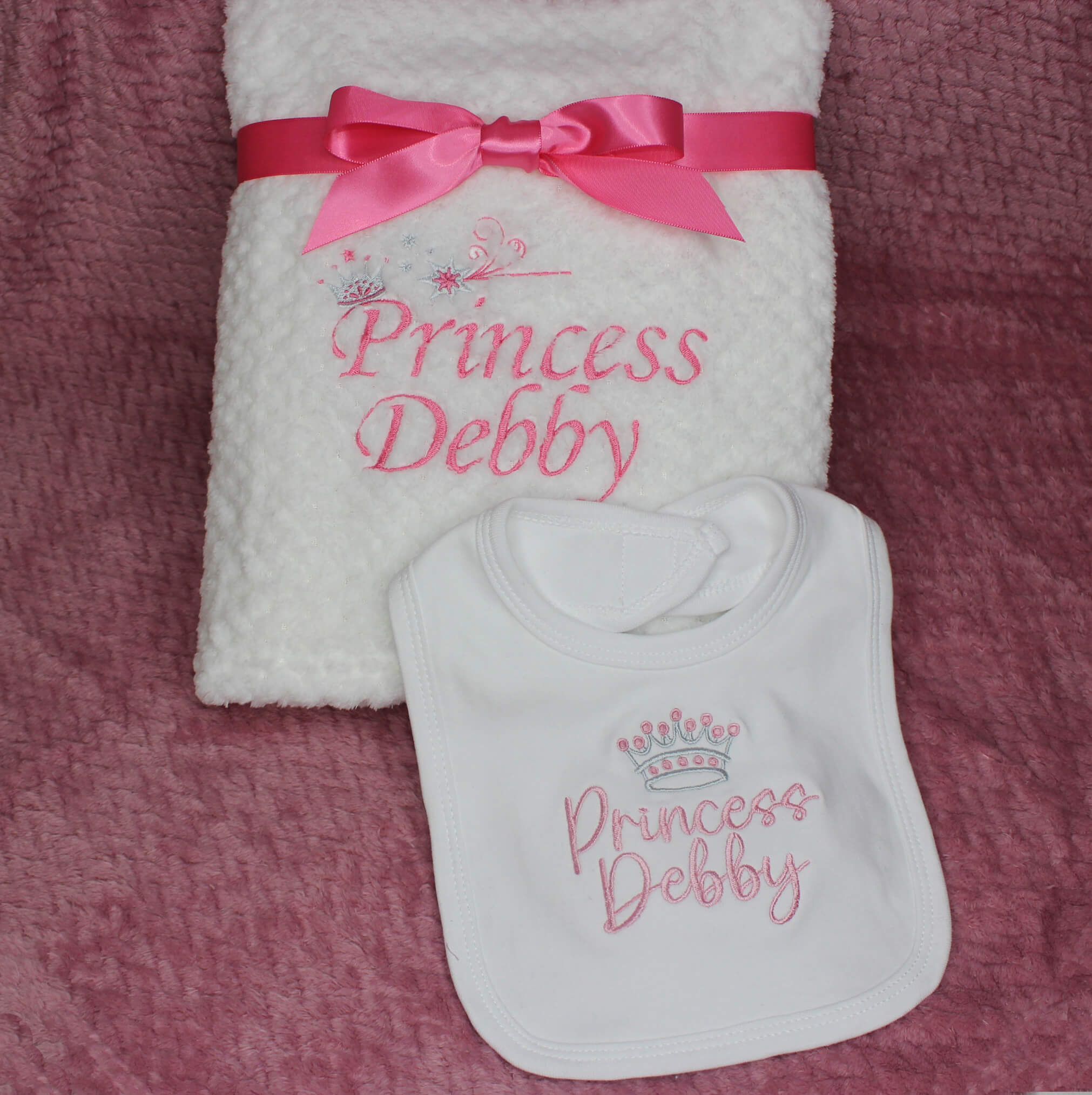 Personalised Princess Blanket and Bib White & Pink Set